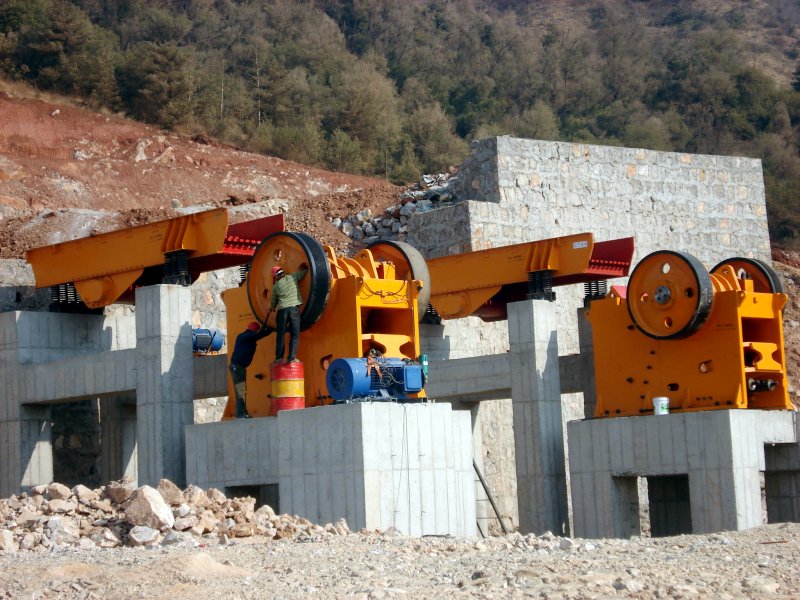 时产1000吨石子生产线配置方案及成本分析