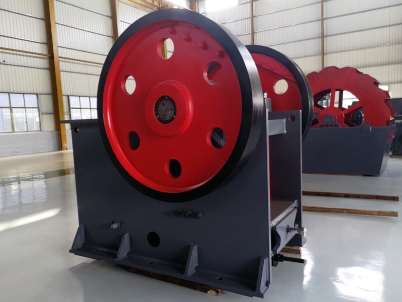 制砂生产线中的破碎设备如何选择？优化配置指南