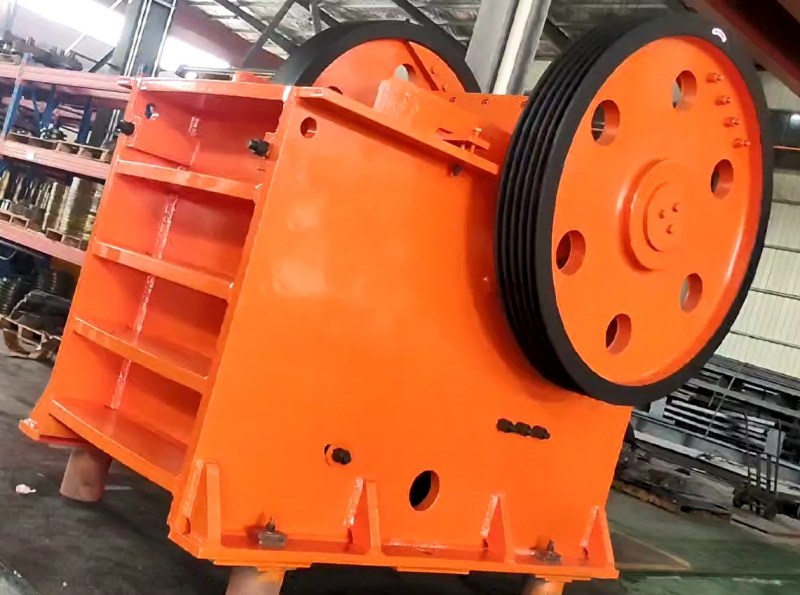 PE600×900颚式破碎机