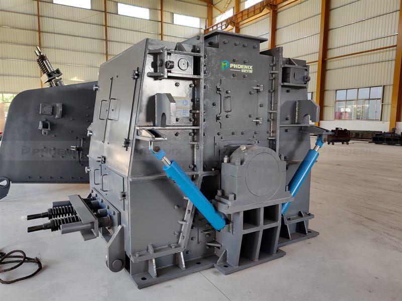 没有筛板的两种砂石用细碎设备